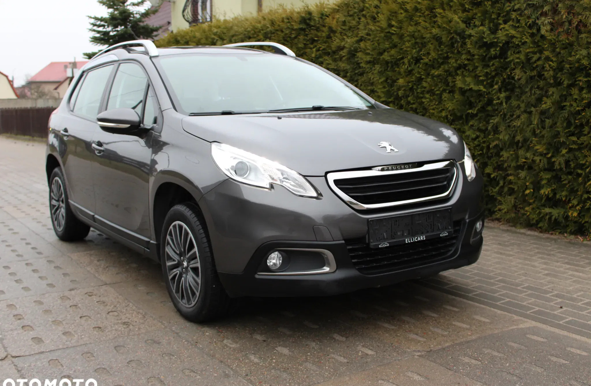 pomorskie Peugeot 2008 cena 30900 przebieg: 142367, rok produkcji 2015 z Skoki